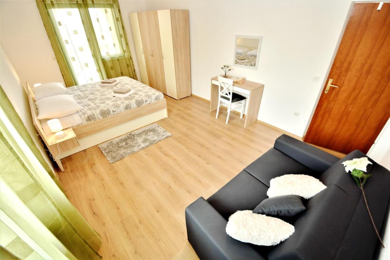Villa Allegro Sukošan エクステリア 写真